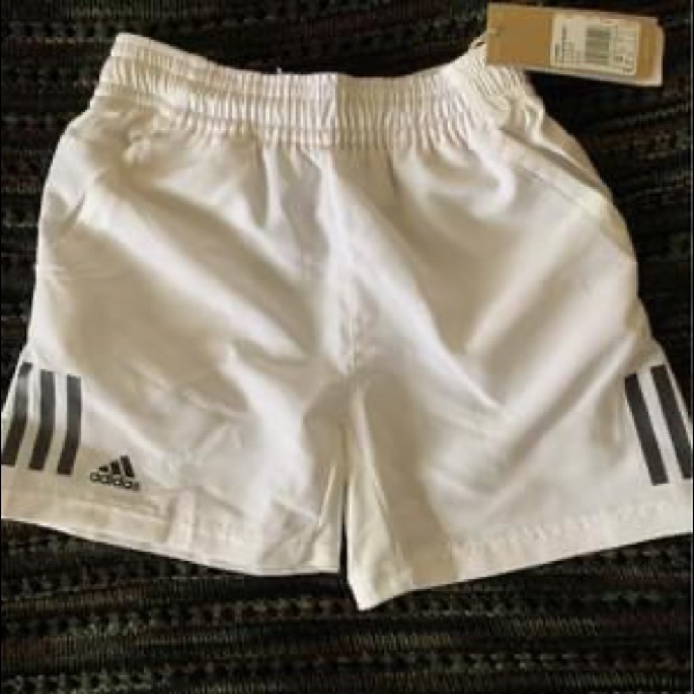 Unisex M Adidas Shorts